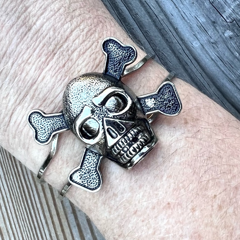 Skull & Crossbones Hinge Cuff! NEW!